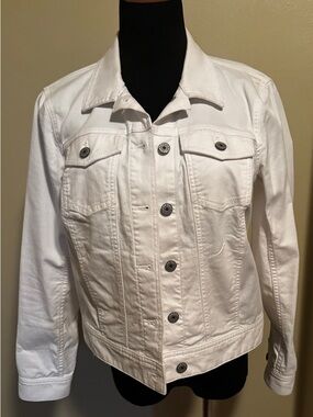 Talbot’s White Women's Denim Jacket - Classic Button Front